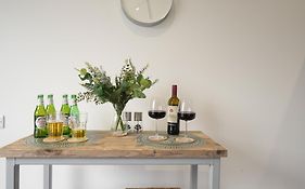 Sheffield Apt, Free Parking, Perfect For Workers